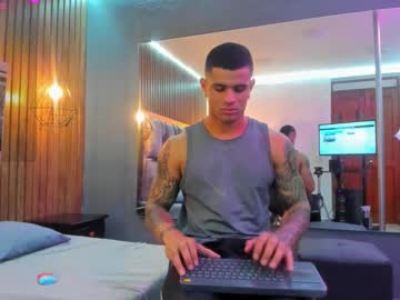 Billy__douglass, Get Naked [14 tokens left] #bigcock #cum #new #latino #muscle, webcam photo