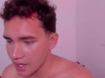 bluehsunny – Watch Him Jerk, Strip, & Show It All