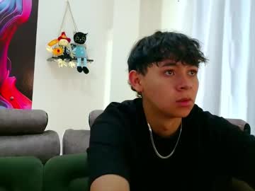 bluewolf247 - Live Male Cam – Free Gay Cam Show