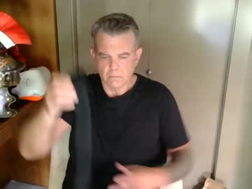 boss1420 - Live Male Cam – Free Gay Cam Show