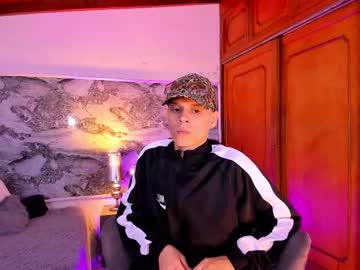 bredley_cooper_ - Live Male Cam – Free Gay Cam Show