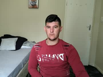 brendansexyboy098754 – Watch Him Jerk, Strip, & Show It All