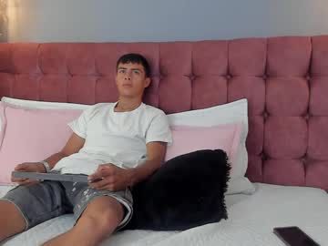 Bruno_fox_, GOAL: Spit my cock [20 tokens remaining] Welcome to my room! #bigdick #twink #young #cum #new, webcam photo