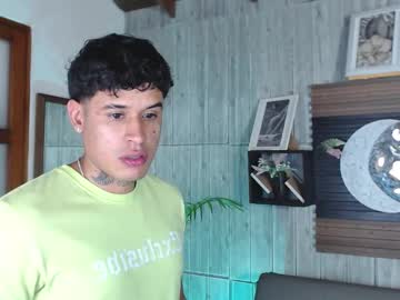 Calvin913, #new   #cumshow  #muscle  #bigcock #master [777 tokens remaining], webcam photo