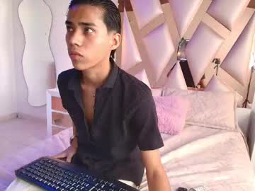 Camilo_nom, 18 years old, GOAL: Sexy Dance [25 tokens remaining] Welcome to my room! #twink #gay #latin #slim #new, webcam photo