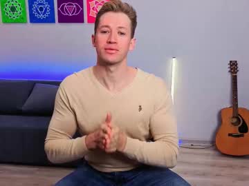 Captain______america, 29 years old, Cum goal #new #cum #muscle [2000 tokens remaining], webcam photo