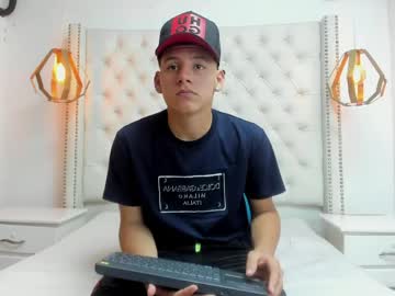 Carl_west2, 20 years old, ALL NAKED🍆😉 / #bigcock #new #latino #cum #masturbate [33 tokens remaining], webcam photo