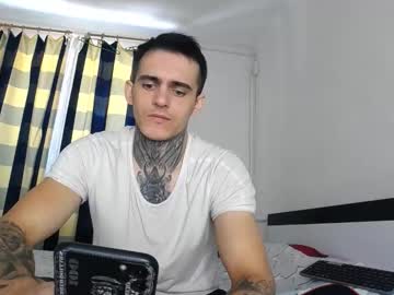 carter_reos - Live Male Cam – Free Gay Cam Show