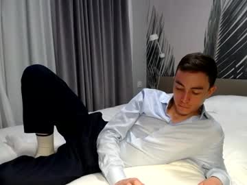 charlieseyer - Live Male Cam – Free Gay Cam Show