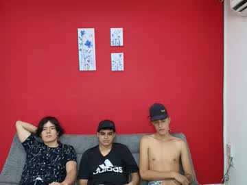 chillbicrew - Live Male Cam – Free Gay Cam Show