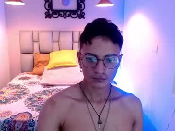 Chip_morgan, 20 years old, GOAL: squeeze nipples [16 tokens remaining] Your new favorite hot guy here 😈 #feet # #bigcock #latino #new #young, webcam photo