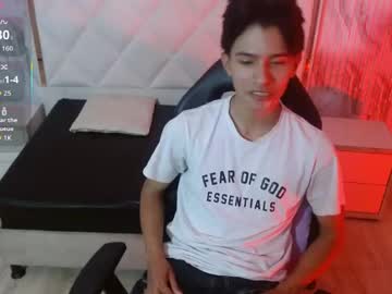 Chos_tay, GOAL: flash cock [55 tokens remaining] -hey dudes! 👋🏻 work of art! private is open! ❤️ naked sh➋w! ❤️ lush on! special tips 6/44/66/88/99 pvt #18 #gay #bigcock #anal #cum, webcam photo