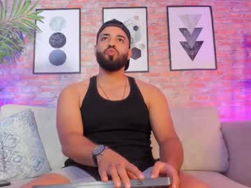 chris_varden - Live Male Cam – Free Gay Cam Show