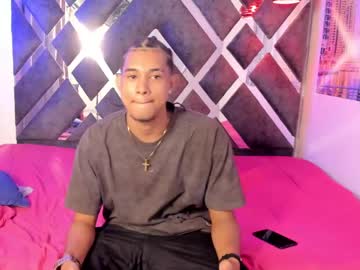 clarent_brown - Live Male Cam – Free Gay Cam Show