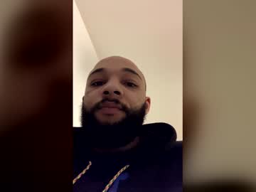 colossalmike - Live Male Cam – Free Gay Cam Show