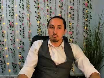 Damon_shadow, 27 years old, let's make my day better. [36 tokens left] #new #young #tatto #muscles #cosplay, webcam photo