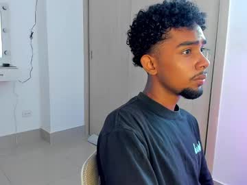 Dan_vader, GOAL: Remove pants [30 tokens remaining] welcome my room #new #18 #skinny #bigcock #latino, webcam photo