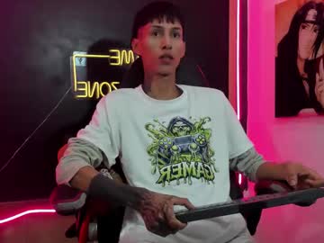 daniel_deluc77 - Live Male Cam – Free Gay Cam Show