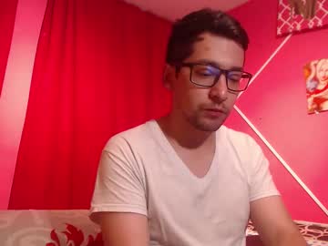 Daniel_raider, welcome this is my first day here! lets have fun #new #privateshow #anal #latin #bigass, webcam photo