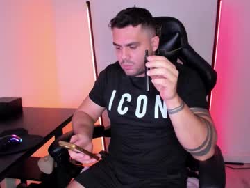 Danielbateson, #findom #master #muscle #newmodel #smoke lets party !, webcam photo