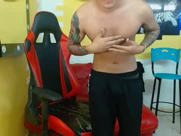 Daniels_guzz, Welcome to my room! #new #bigcock #tattos #18 #feet - Goal: My first Goal [300 tokens left], webcam photo