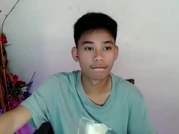 Danner_fuckerxx, 19 years old, Cumshow at goal with this pussy toy!!!(PVT or pass show)!! #asian #new #slim #bigcock #young Chatting is free tipping gets my attention [2222 tokens remaining], webcam photo