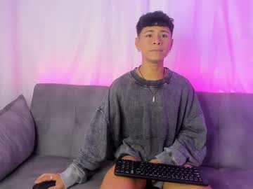 Dante_06_, 18 years old, GOAL: sexy dance [102 tokens remaining] Welcome to my room! #skinny #femboy #smoke  #teen #new, webcam photo