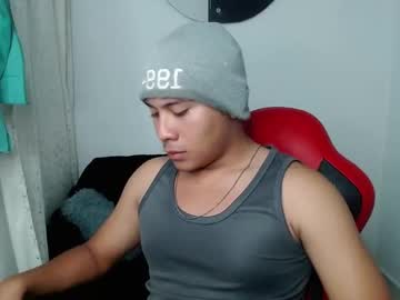 Dante_fox723, GOAL: Naked show🫣💢 [100 tokens remaining] Brand new guy here 😏 come and be one of the first to have fun with me #18 #bigcock #twink #teen #cum, webcam photo