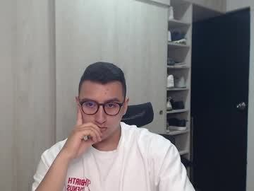 Dantevesper, 26 years old, Tattooed Latin Guy with a big belly🔥 #tattoo #showcum  #latino  #new  #foot", webcam photo