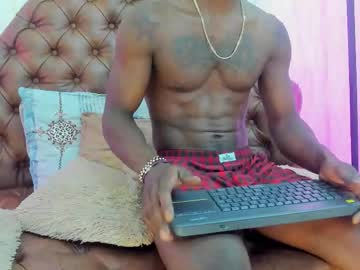 Dark_king01, 24 years old, get naked [30 tokens left] #bigcock #new #ebony #cum #muscle, webcam photo