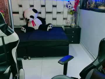 darwinandbrayan - Live Male Cam – Free Gay Cam Show