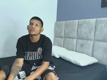 Darwinwavex, GOAL: 🍆Pants OFF🍆 [11 tokens remaining] I'm as horny as hell, do you want to help me cum to put out this fire inside me? #new #latino #bigcock #uncut #feet, webcam photo