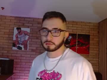 Dave_wolf7, 26 years old, New here 👿  , Be my first pvt 😏 #hairy #muscle #lovense #slave #new, webcam photo