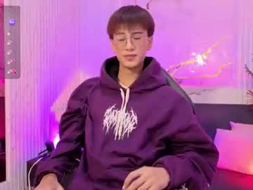 Davi_tay, 18 years old, GOAL: Sexy dance + take off top [47 tokens remaining] Heeey welcome daddy im new here, come let's fuck me in a good boy 🍑 make me pleasure ♥  #18 #skinny #twink #femboy #asian, webcam photo