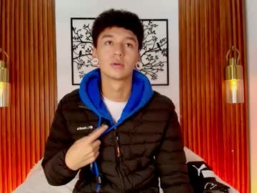 david_banks_ - Live Male Cam – Free Gay Cam Show