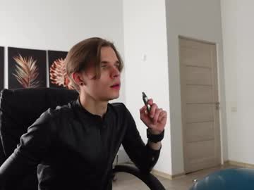 David_heath, 19 years old, MY FIRST DAY!!! SHOW SOME LOVE:) #teen #18 #young [3269 tokens remaining], webcam photo
