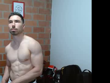 dennis_miller - Live Male Cam – Free Gay Cam Show