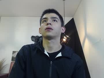 derek__west - Live Male Cam – Free Gay Cam Show