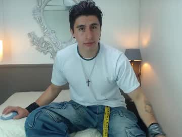 Dexter_vozz, 28 years old, GOAL: Sexy Dance [25 tokens remaining] Welcome to my room! #master  #muscle  #bigcock #young #new, webcam photo