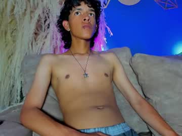 Dhante_nova, 20 years old, GOAL: Sexy Dance [6 tokens remaining] Welcome to my room! #feet #bi #vers #boy #new #twink, webcam photo