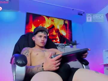 Diangelo_maximo, Lovense: Interactive Toy that vibrates with your Tips #new #c2c #bigcock #muscle #dirtytalk, webcam photo