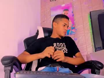 Dilam_alfonzo, 20 years old, show cum 🔥🍆💦 #18 #lovense #femboy #twink #young, webcam photo