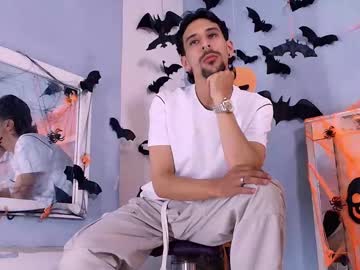 Dominic_blade, 25 years old, a new guy with playing wich ur hard cock inside!, see my cum! #new #young #bigdick #latin #smile [220 tokens remaining], webcam photo