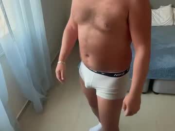 Profile photo of doubleheatsxxx (currently offline)