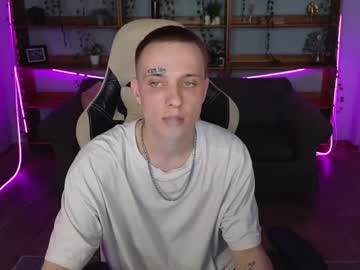 Dreamkaii, 20 years old, show hard dick [179 tokens left] #bigcock #shaved #new #young #muscle, webcam photo