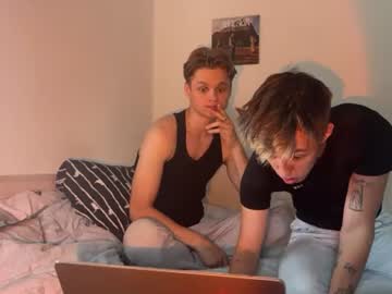 Dylanandollie, 21 years old, Ticket Show [150 tokens]: BJ/FUCK AND cum SHOW #cum #young #twink #teen #18, webcam photo