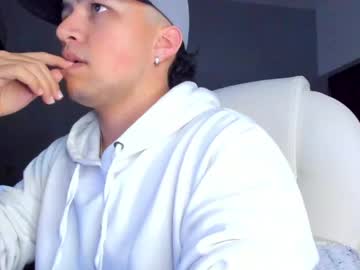 dylann_blaze_ – Watch Him Jerk, Strip, & Show It All