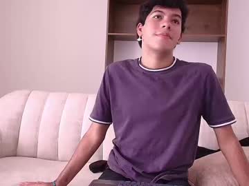E_r_o_s_, 18 years old, Goal: ❤️Sexy Dance💃 #new #latin #sissy #young #femboy - Next Goal: ❤️Show Panties👙, webcam photo