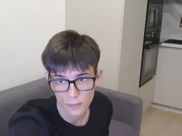 Elijahtarlet, GOAL: Take off panties and show my hard dick [65 tokens remaining] Welcome to my room! #feet #bigcock #muscle #cum #new, webcam photo