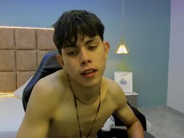 Eliot_rizzo, 18 years old, GOAL: Show Dick + Hard Dick [66 tokens remaining] Welcome to my room! #teen #twink #18 #skinny #cute, webcam photo